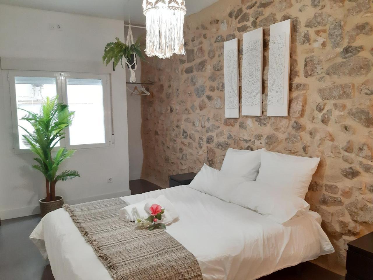 Ananda Guest house *